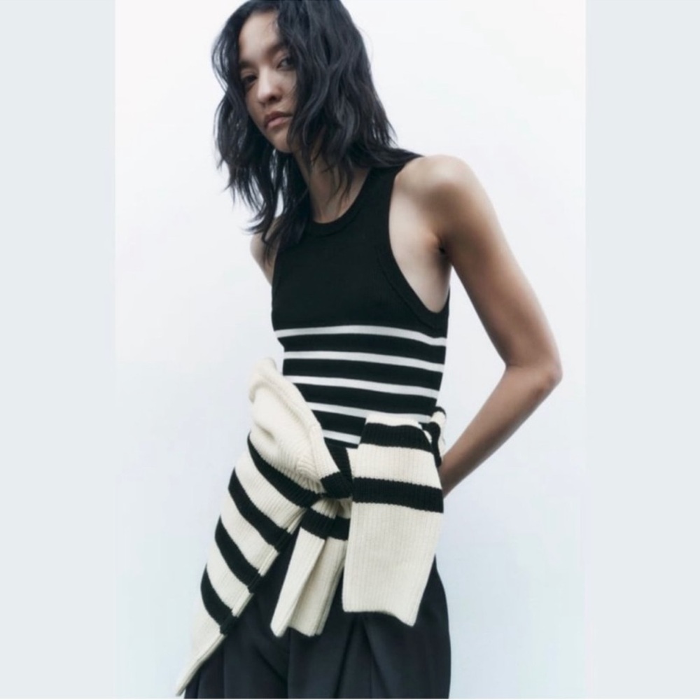 ZARA Black and White Sleeveless Striped Knit Top - Large